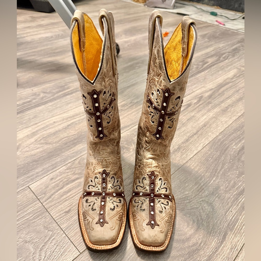 Cavender Western Embroidered cross Tan Heeled Boots refinished.Used 1x n runway